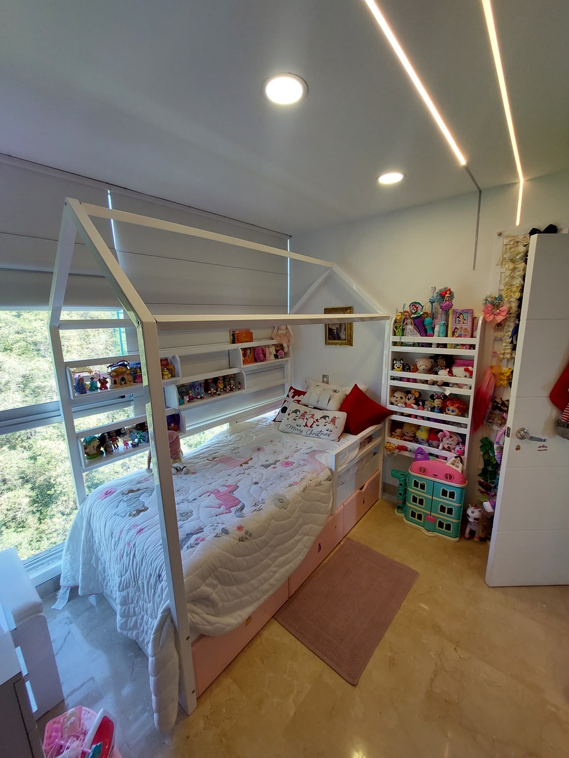 SPECTACULAR PENTHOUSE IN ALAMEDA SUITES